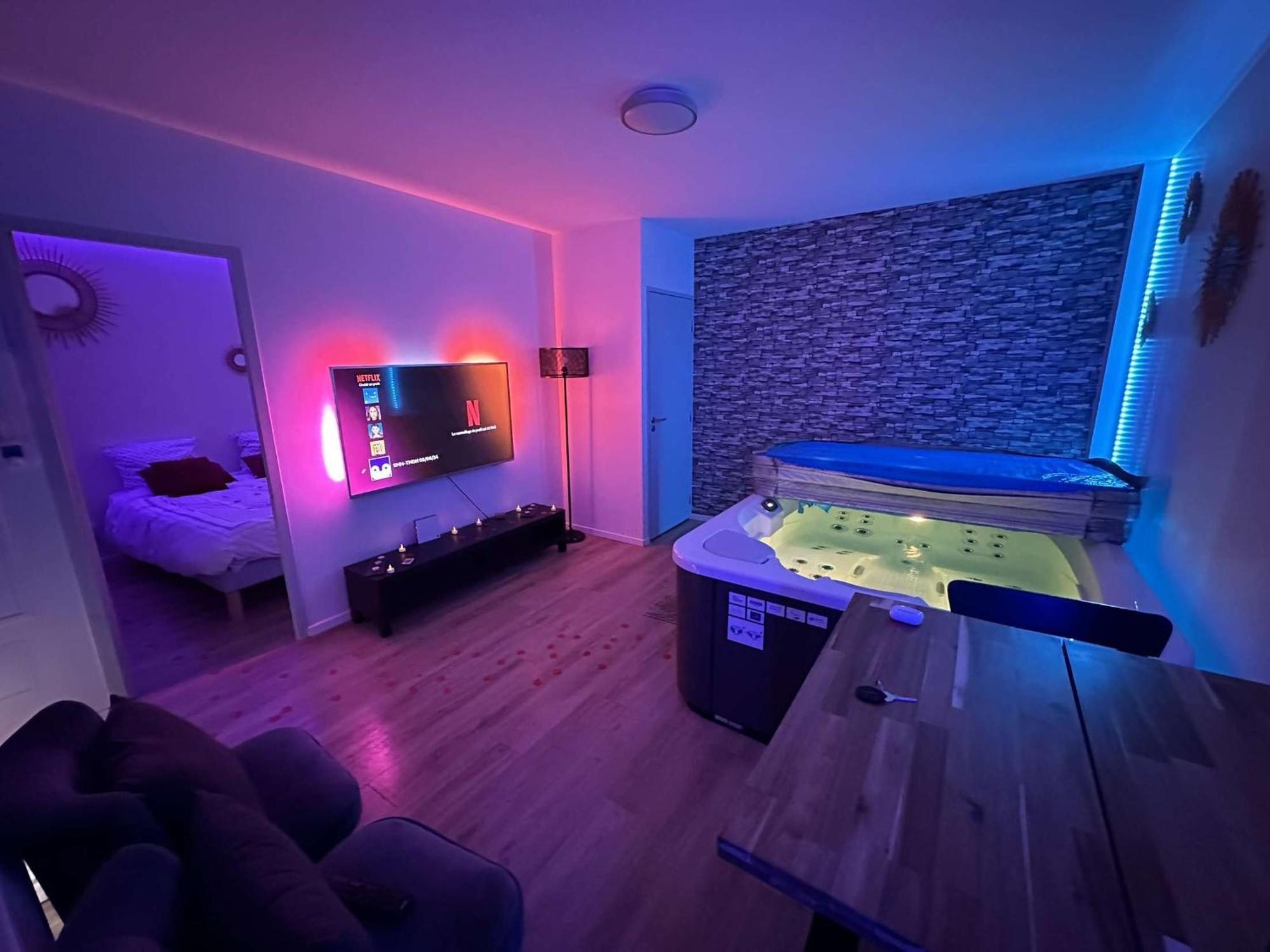 Privatespa Love Room Jacuzzi Privatif Тулуза Екстер'єр фото